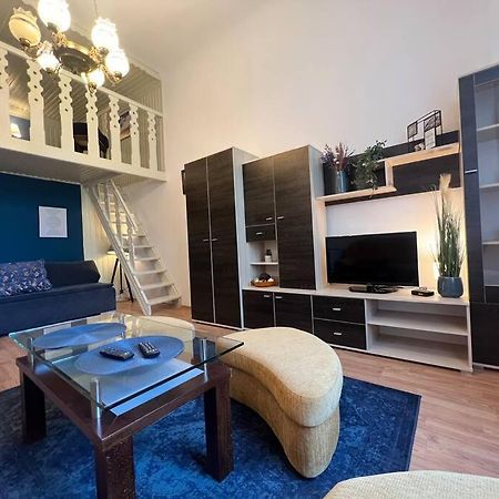 Grodzka / Apartment With Balcony Krakow Bagian luar foto